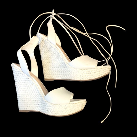 Aldo Wedges Size 6 Cream Color - Picture 5 of 6